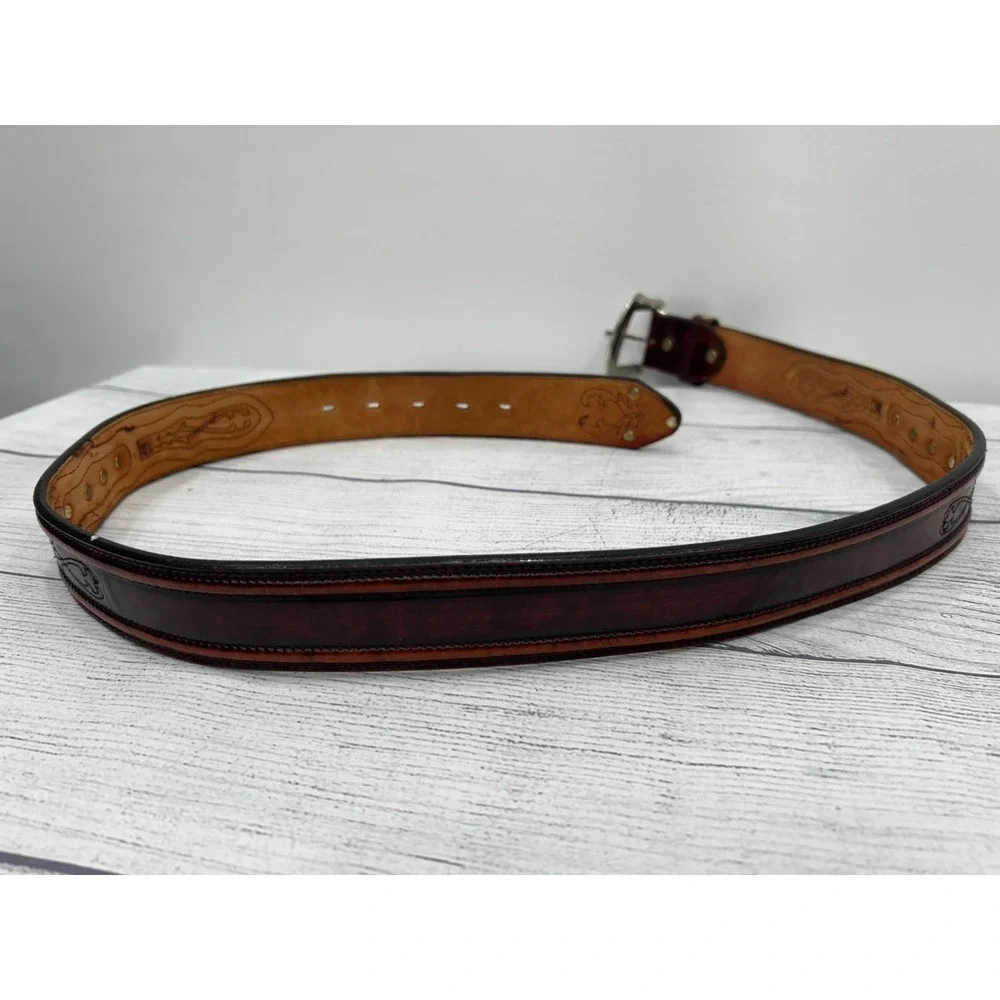 Leegin Tooled Design Concho Brown Leather Silver Buckle‎ Western Belt Size 40